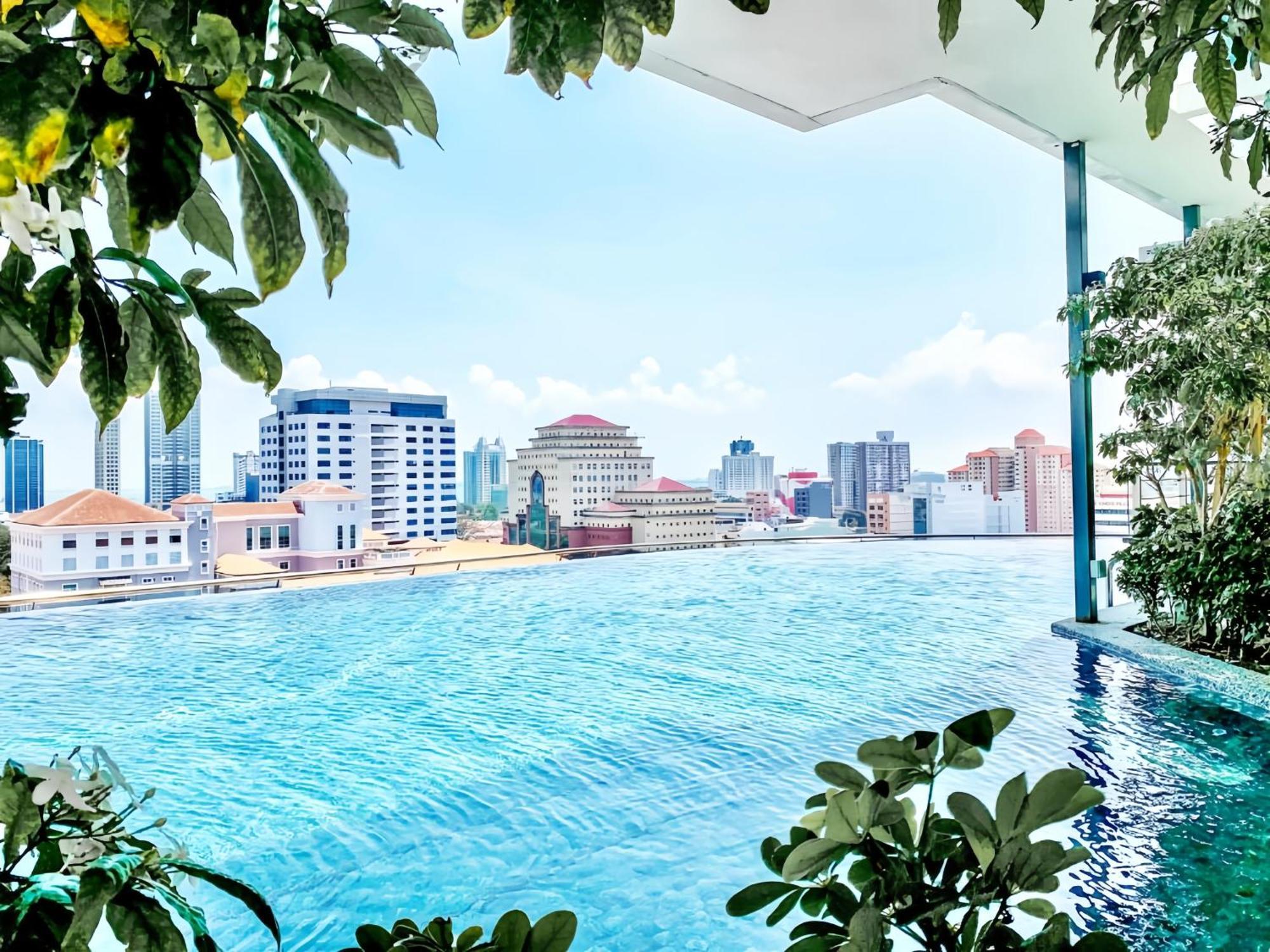 Tropicana 218 Macalister Penang Apartment George Town Exterior photo